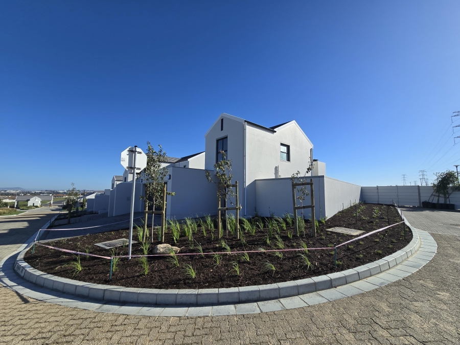To Let 3 Bedroom Property for Rent in Haasendal Western Cape